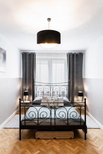 ClickTheFlat Krucza City Center Apart Rooms, Warschau
