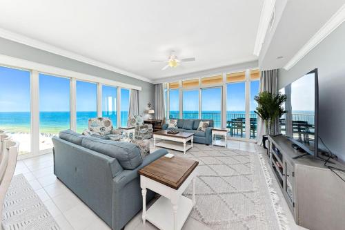 Phoenix Gulf Towers 1104 condo