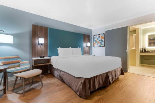 Best Western Plus Riviera - image 12