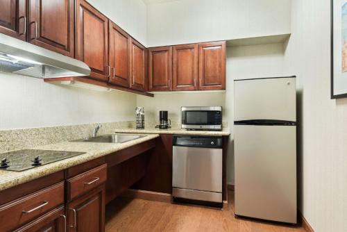 Homewood Suites by Hilton Baton Rouge