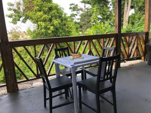 Vieques Good Vibe Guest House - image 34
