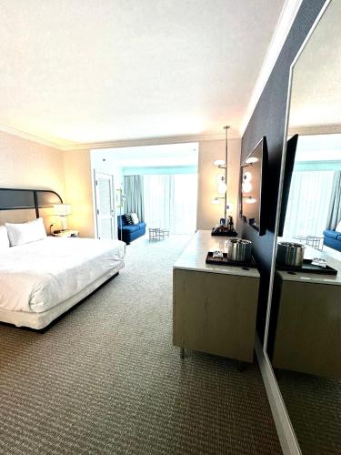 Fontainebleau Miami BeachTresor
