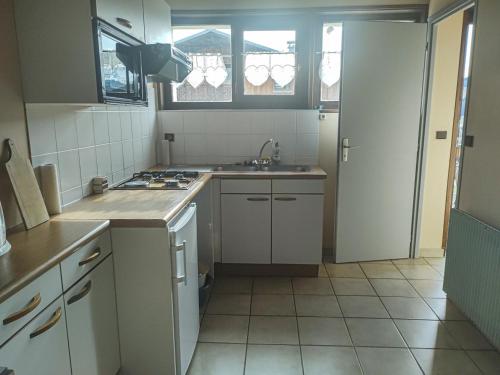 Charmant appartement a Les Gets - 5 pers 3 pieces proche remontees mecaniques et services - FR-1-671-25 - image 4