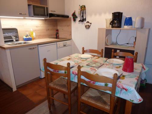 Appartement Les Gets, 1 pièce, 4 personnes - FR-1-671-42 - Location saisonnière - Les Gets