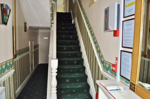Cheers Hotel – Blackpool