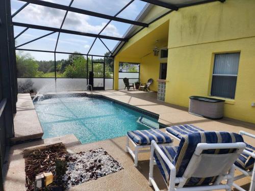 Pool House near Disney Orlando in Davenport, USA