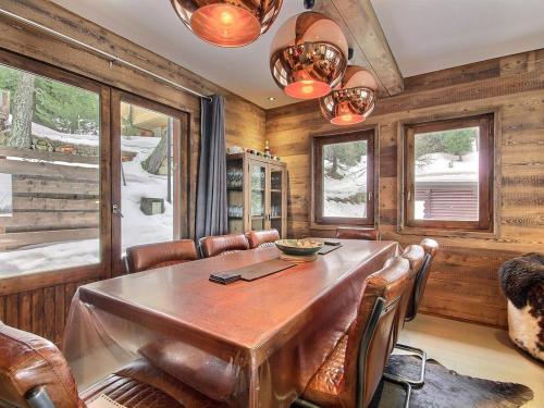 Chalet renove au pied des pistes avec balcon et cheminee - FR-1-455-231 in La Plagne