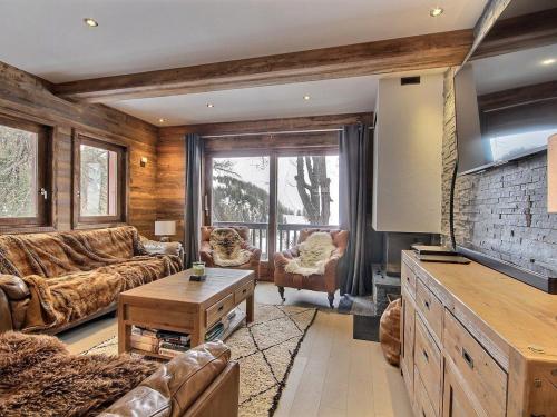 Chalet renove au pied des pistes avec balcon et cheminee - FR-1-455-231 in La Plagne