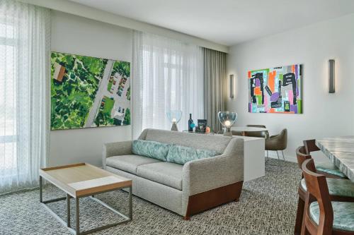 Art Ovation Hotel, Autograph Collection in Sarasota, USA