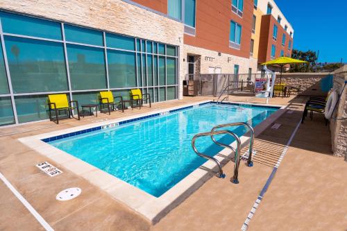Úszómedence, SpringHill Suites by Marriott Newark Fremont in Newark (Kalifornia)