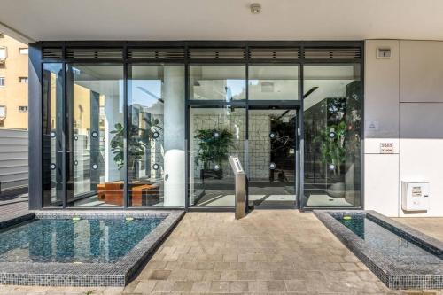 Bat Yam SEA VIEW 2BR/2Bath in New Building in Bat Yam