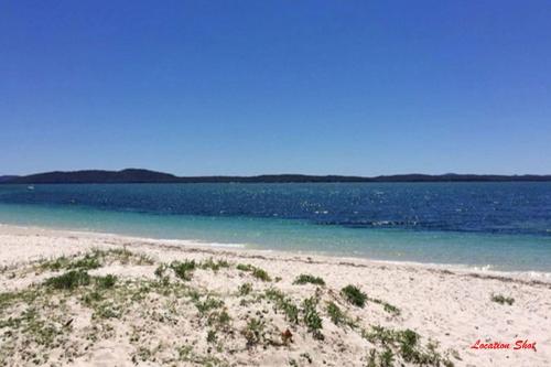 Copacabana 4 61 Sandy Point Rd - water views, air con and WiFi