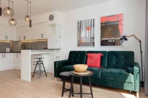 Warsaw Piaseczno Stylish Apartment with Parking by Renters - Piaseczno