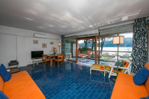  Residenza Ludovica by the lake - Happy Rentals in Angera