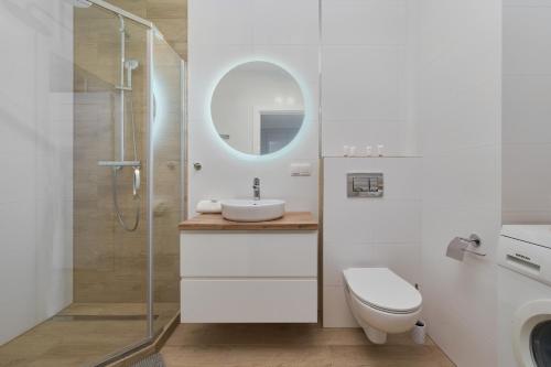 One-Bedroom Apartment image 10