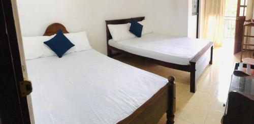 Double Room room in Sunila Family Rest Anuradhapura