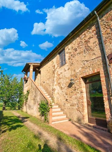 Agriturismo Galgani - Historical Medieval House with Exclusive Pool and Park