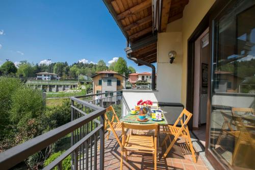  Casa Margherita Luino Hillside - Happy Rentals in Luino