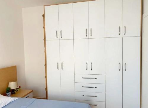 Beautiful and lovely apartment, Tirana (photo 10)