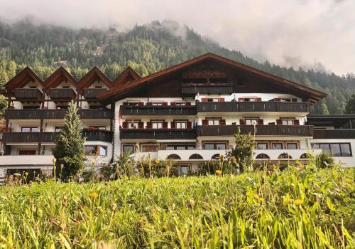 . Hotel Alpenland