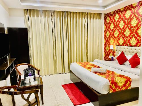 Blueberry Hotel zirakpur-A Family hotel with spacious and hygenic rooms