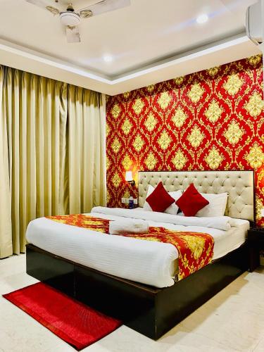 Blueberry Hotel zirakpur-A Family hotel with spacious and hygenic rooms