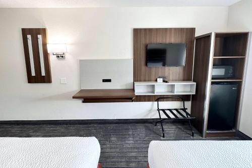 Motel 6-Lithia Springs GA - Atlanta - image 2