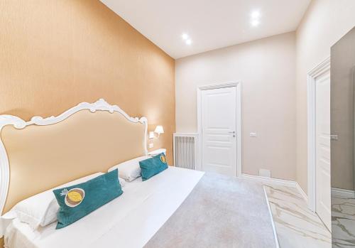 Gentile Suite & Spa Vomero — Photo 2
