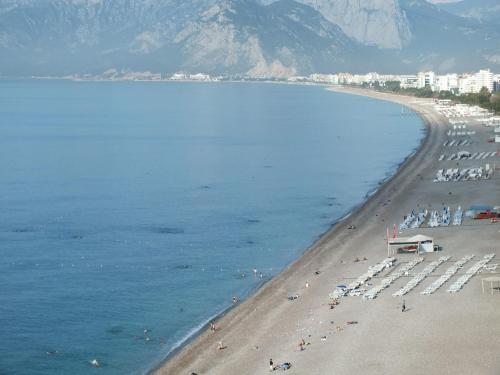 Acropol Beach Hotel - image 9