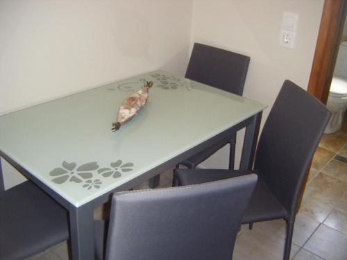 Paradise Apartments