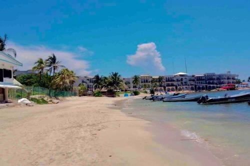 3 BR, Ocean View, Gym/Parking, Playa del Carmen (zdjęcie 8)