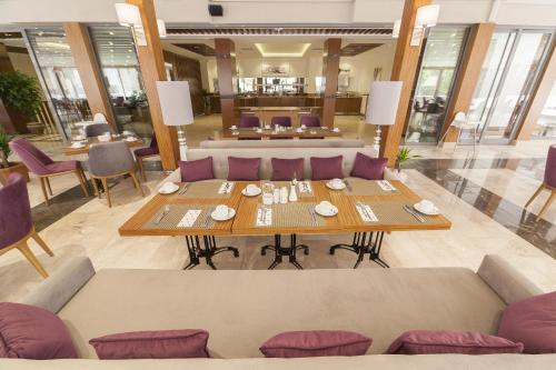 مطعم, فندق لاميك (Lamec Hotel) in Gebze