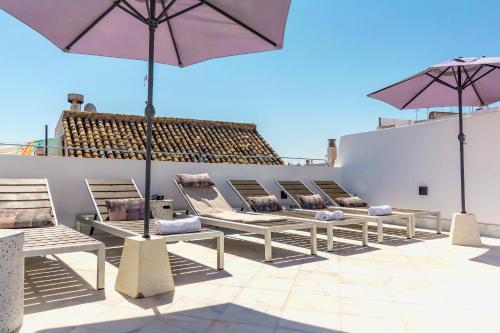 Feelathome San Lorenzo Apartments - image 2