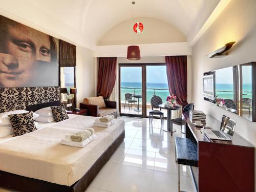 Deluxe Double Room - Beach Front