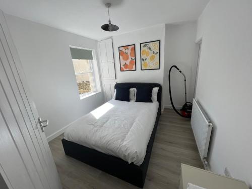 Littlehampton House - 4 bedroom house sleeps 8