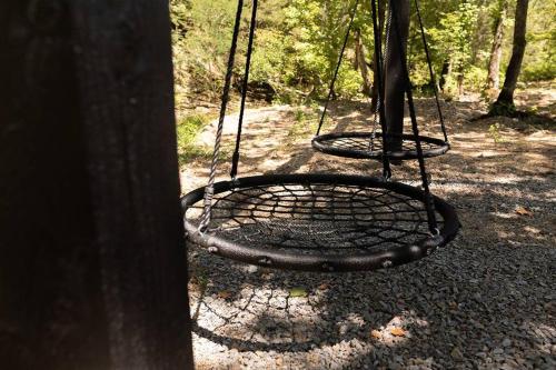 NEW Creek Side, Luxury Cabin – Willow Creek in Stephens Gap, USA