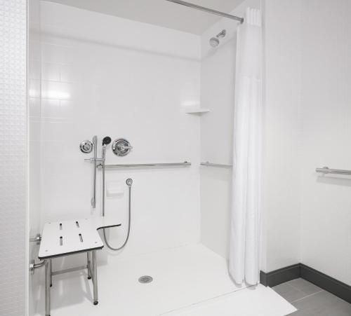 Hampton Inn By Hilton Wichita Northwest - image 6