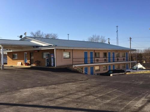 Budget Inn Motel - Accommodation - Bourbon