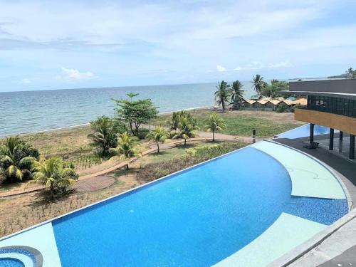 Beach Hive Seafront Residences Villa in San Juan Batangas