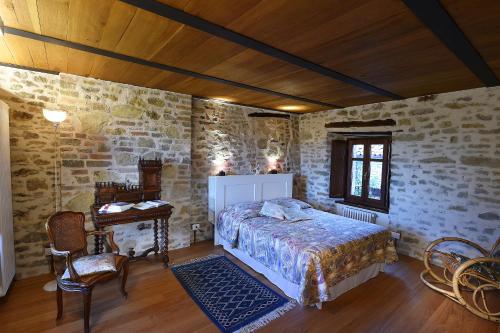  Maison des Roses - Family Farm in Bossolasco