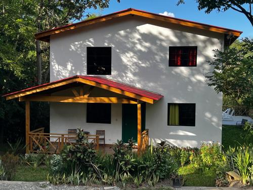 المنظر الخارجي, Villa unter Palmen in Jarabacoa