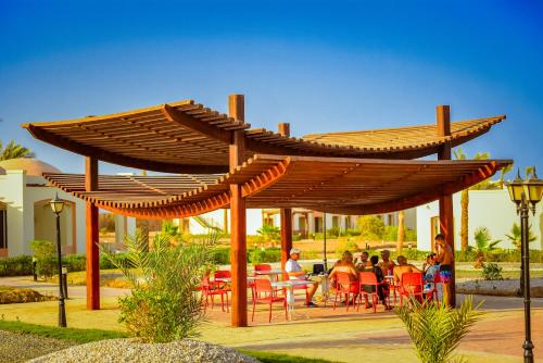 Restaurant, Amarina Queen Resort & Aqua Park Marsa Alam in Qesm Marsa Alam