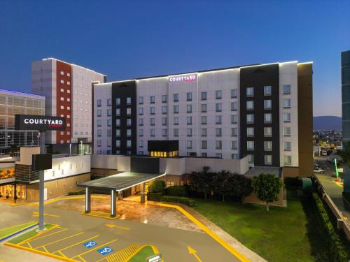 Courtyard by Marriott San Luis Potosi in San Luis Potosí, Mexico