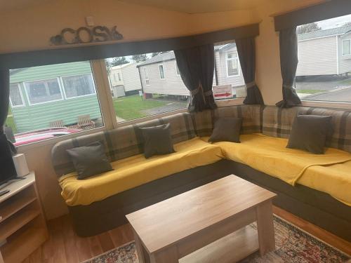 3 Bedroom Caravan - Maples 126, Trecco Bay