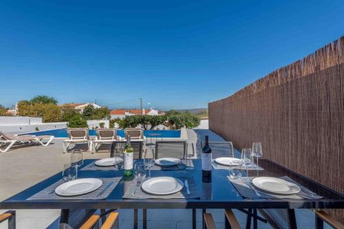 Casa Emella Luxury Villa Albufeira in Paderne