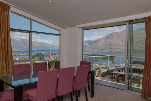 Lake View Villa Great location and Amazing views - image 4