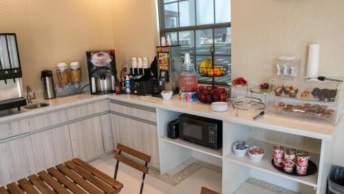 SureStay Hotel by Best Western Houston Southeast - 식음료(F&B)