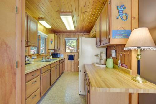 Lakefront Chetek Vacation Rental w/ Private Dock! in Chetek (WI)
