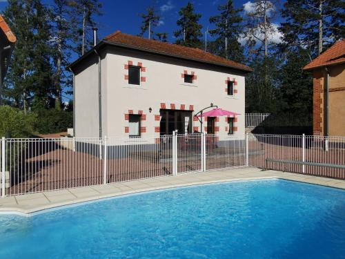 Cottage Trève Raisin gîte à louer Cret d'Aiguilly