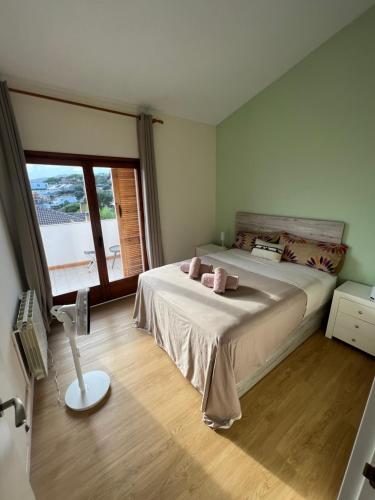 Casa familiar en la playa con piscina in Teià